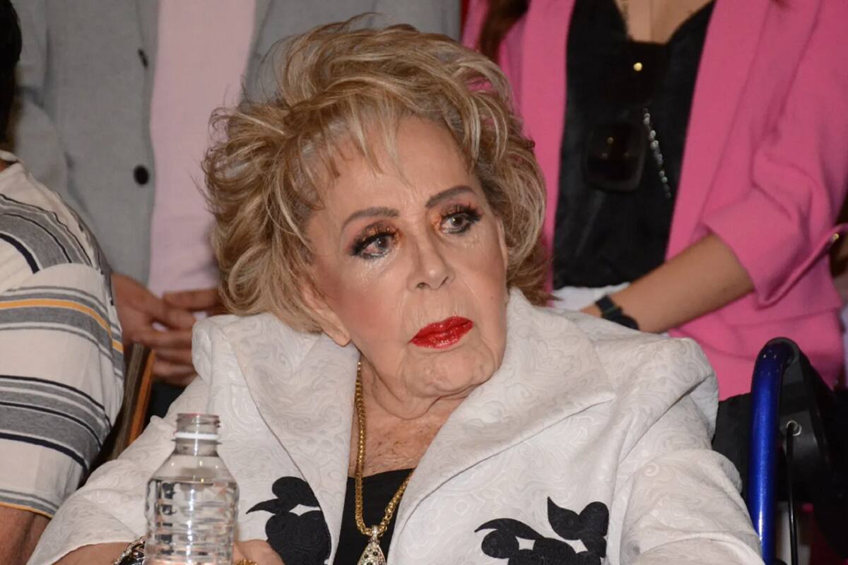 Silvia Pinal desea trabajar a lado de Eugenio Derbez, pero éste le teme