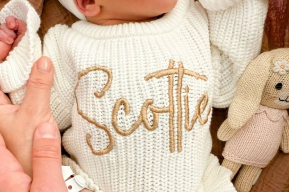 La hija de Eminem da la bienvenida a su bebé y comparte el significado del nombre elegido