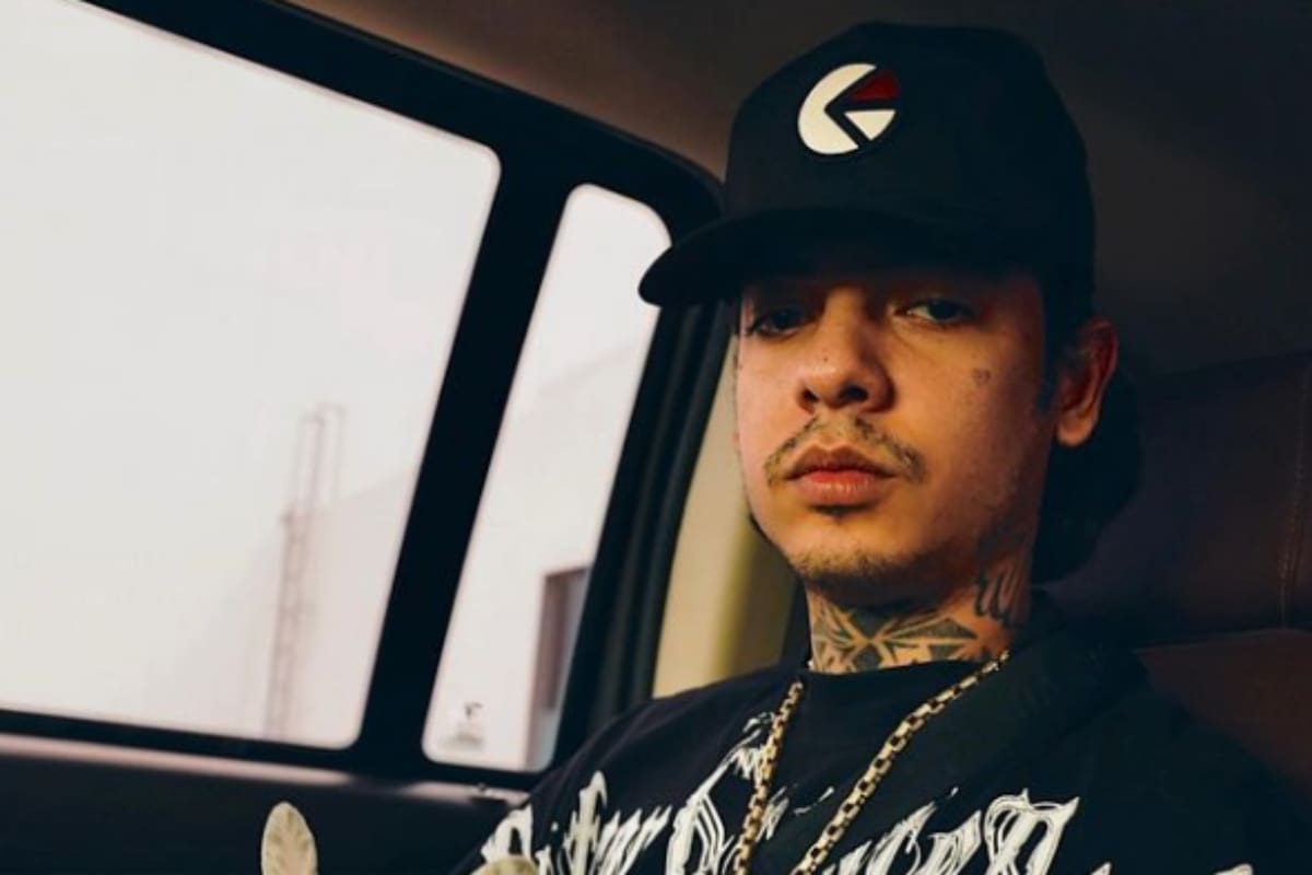 ¿De qué habla el corrido "Cuerno Azulado" de Natanael Cano?