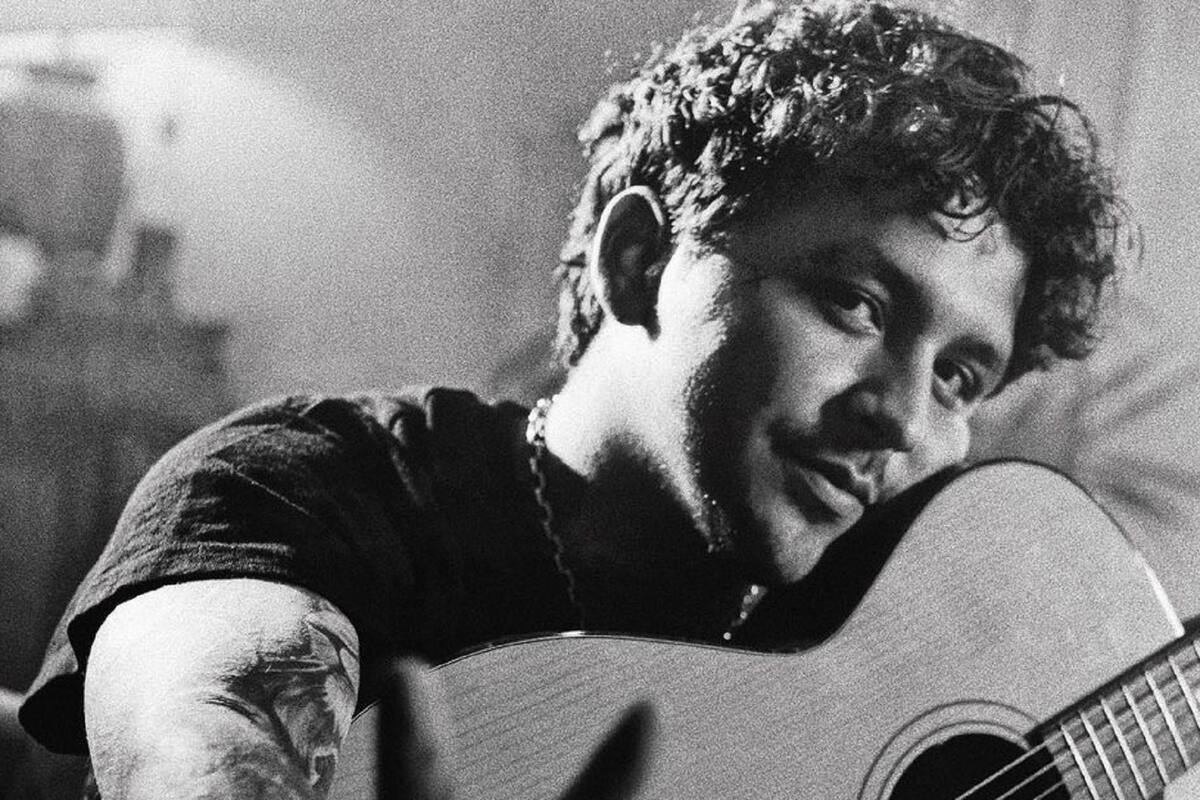 Christian Nodal denuncia estafas con supuestos conciertos que daría en Colombia