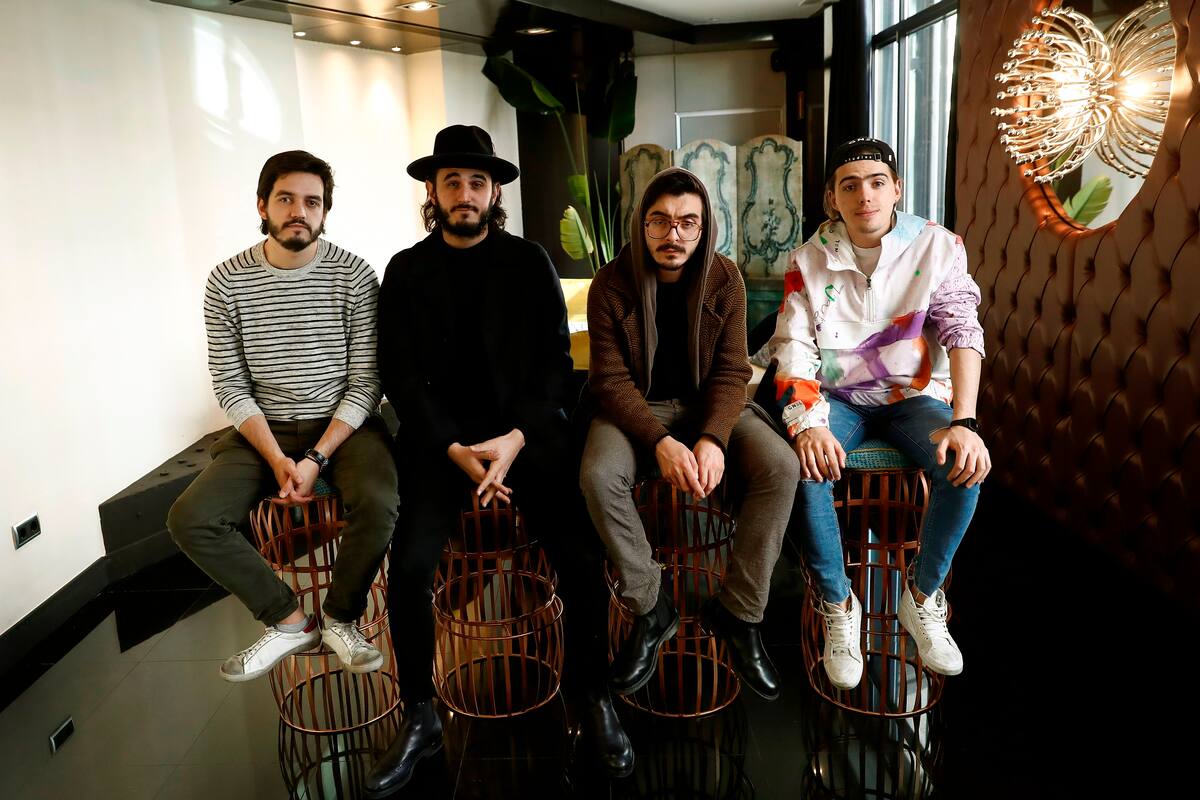 Morat y Reik unen sus voces en "La Bella y la Bestia"