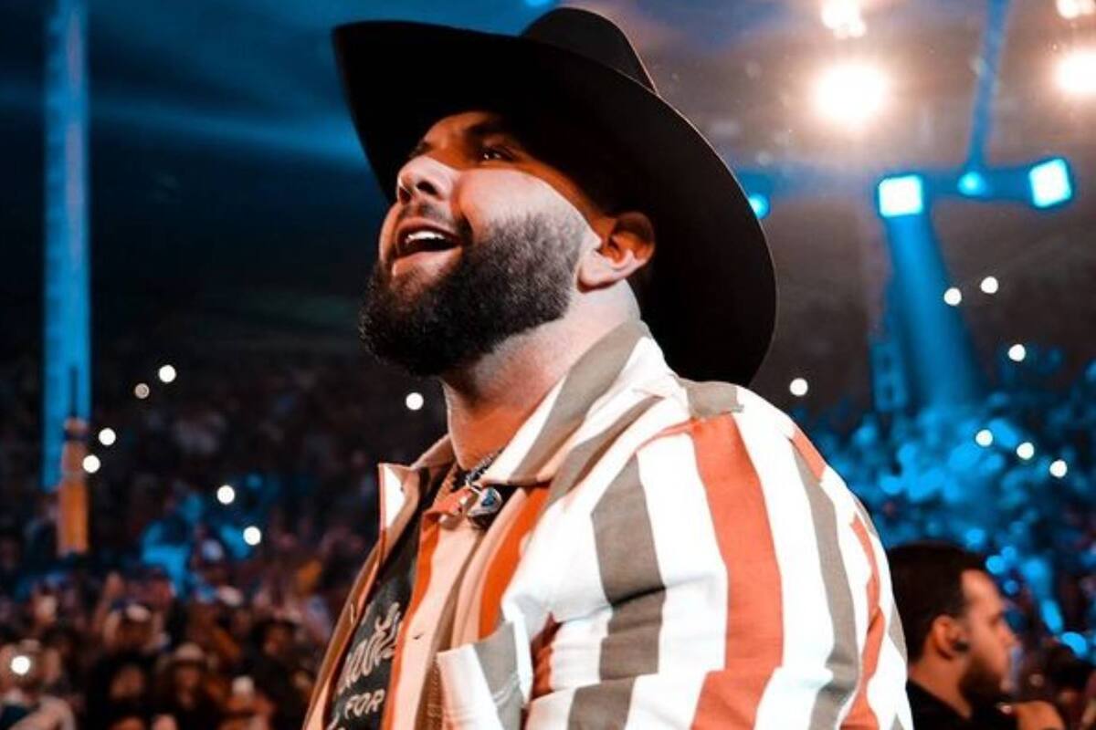 Concierto de Carín León se convierte en propuesta matrimonial