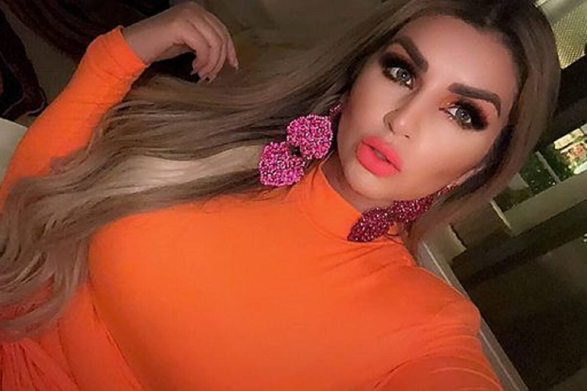 Mariana González Padilla posa con diminuto bikini de hilos en Xcaret