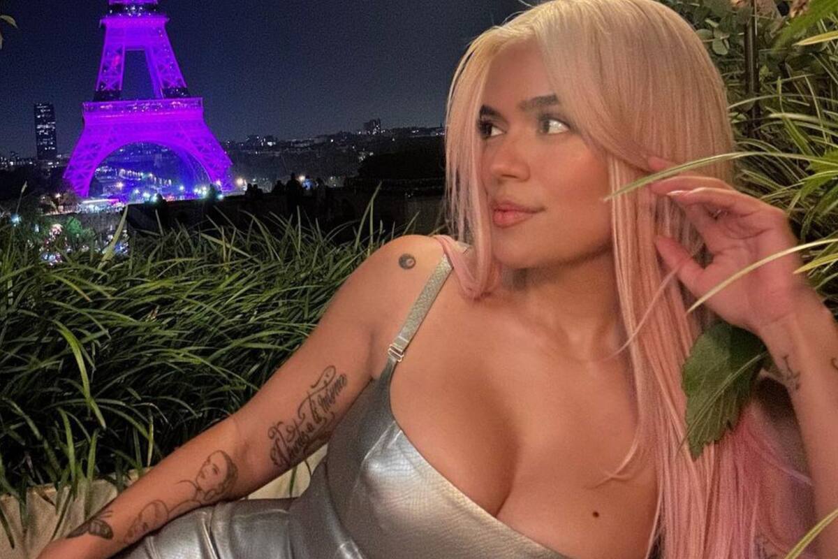 Karol G derrocha estilo y sensualidad durante sus vacaciones en París