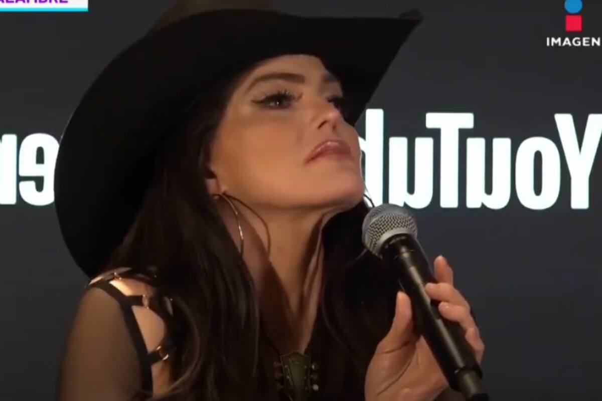 Ana Bárbara se quiebra en llanto al hablar sobre conflicto familiar