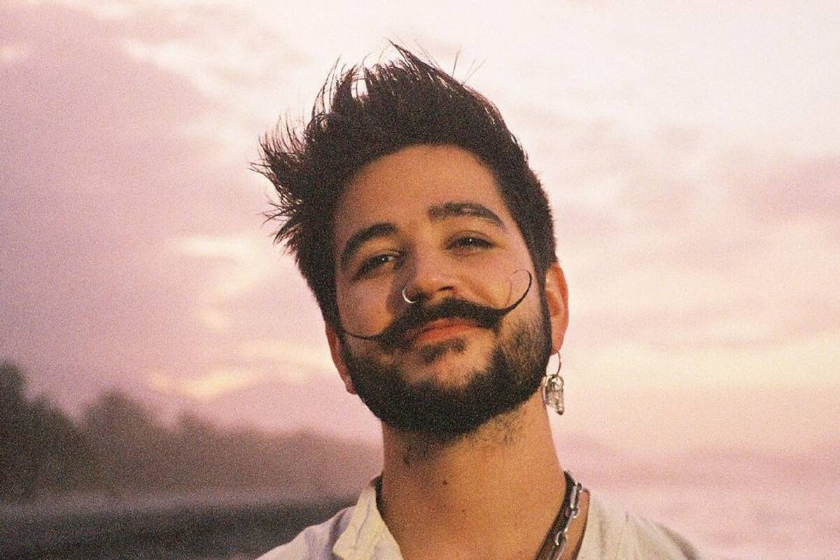 Camilo desea hacer colaboraciones con Carin León, Grupo Firme, El Fantasma y Calibre 50