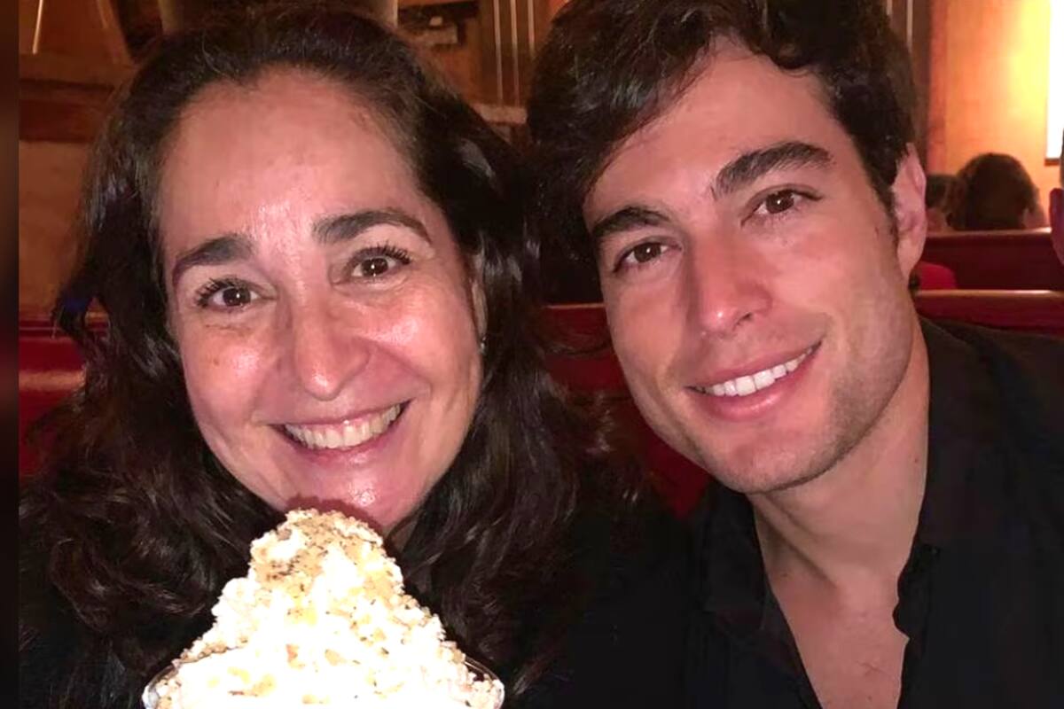 Danilo Carrera revela que su madre sigue luchando con fuerza contra el cáncer