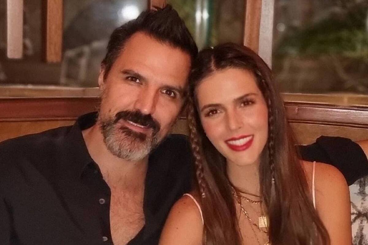 Claudia Álvarez y Billy Rovzar celebran 10 años de estar enamorados