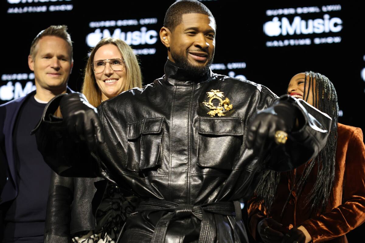 Usher se casa en Las Vegas después del show del Super Bowl