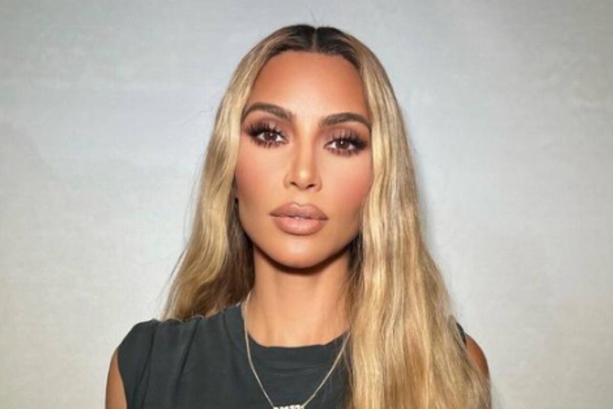 Kim Kardashian es fuertemente criticada por brindar discurso de dos horas en Harvard