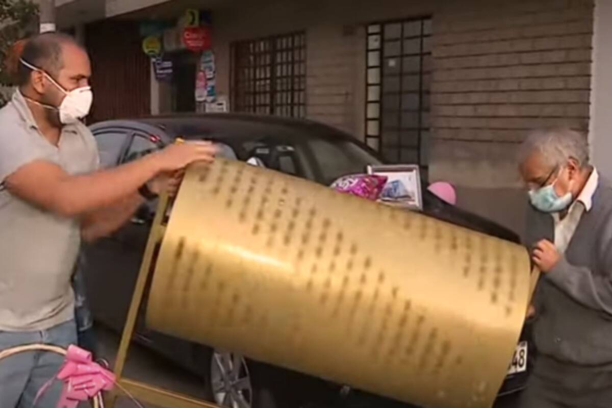 Hombre realiza rifa de carro para pagar hospitalización de suegro con Covid-19