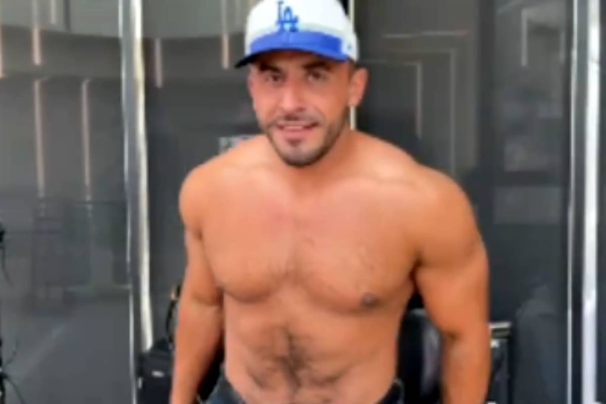 Juan Rivera provoca tremendo deseo al mostrar su cuerpo sin camiseta en Instagram