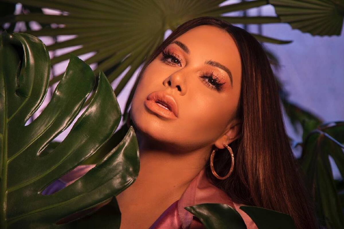 Chiquis Rivera aclara que no se hizo la lipo y la manga gástrica sino las bubis