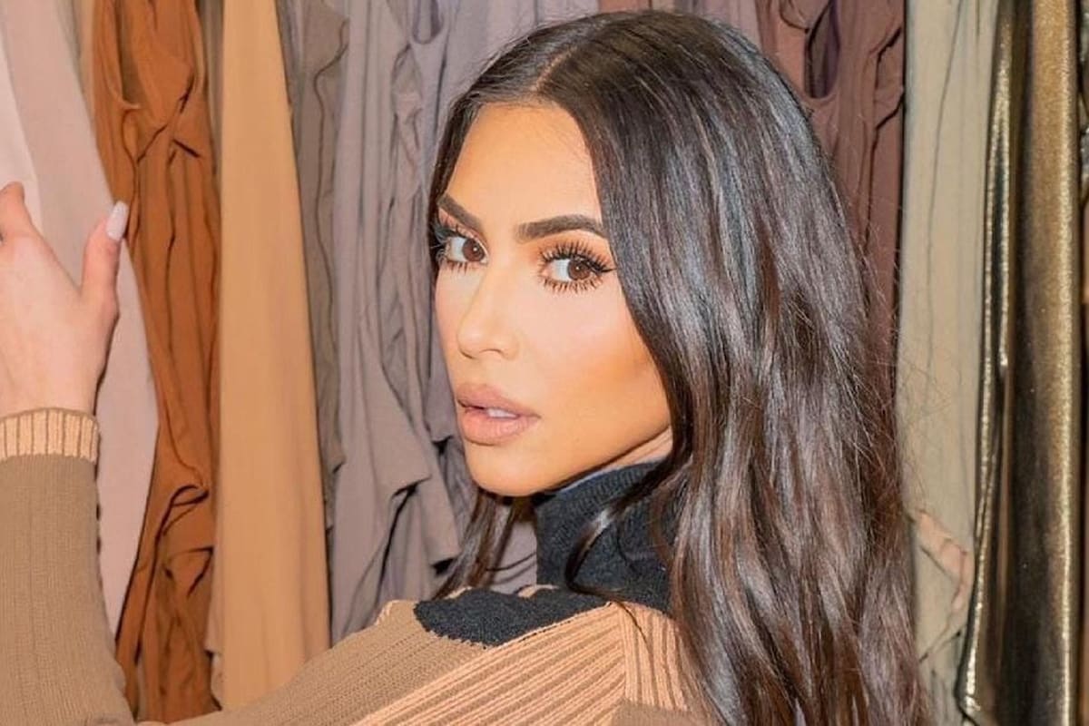 Kim Kardashian celebra sus 225 millones de seguidores en Instagram con sensual bikini