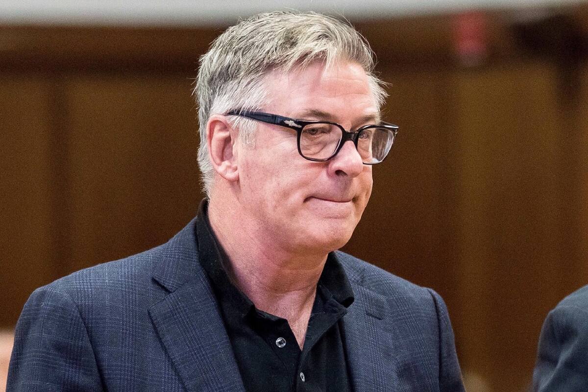 Alec Baldwin es acusado de homicidio involuntario por matar a su fotógrafa en rodaje