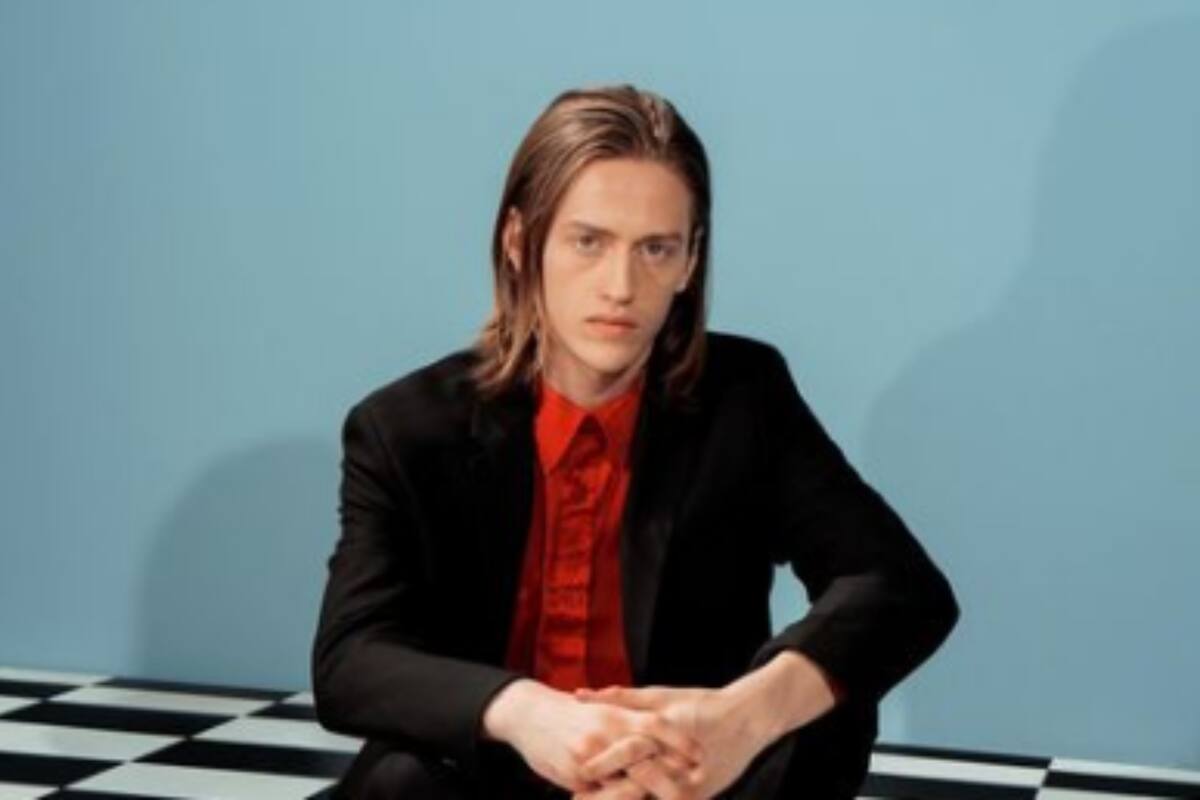 Percy Hynes Whitem: Acusan al actor de la serie “Merlina” de abuso sexual a menores