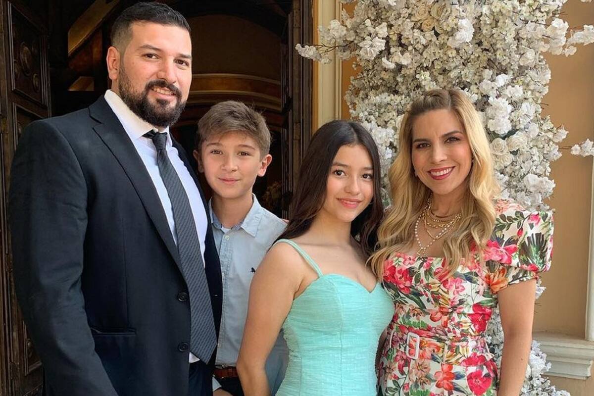Karla Panini lleva a hijas de Karla Luna a convivencia con su familia y las dejan plantadas