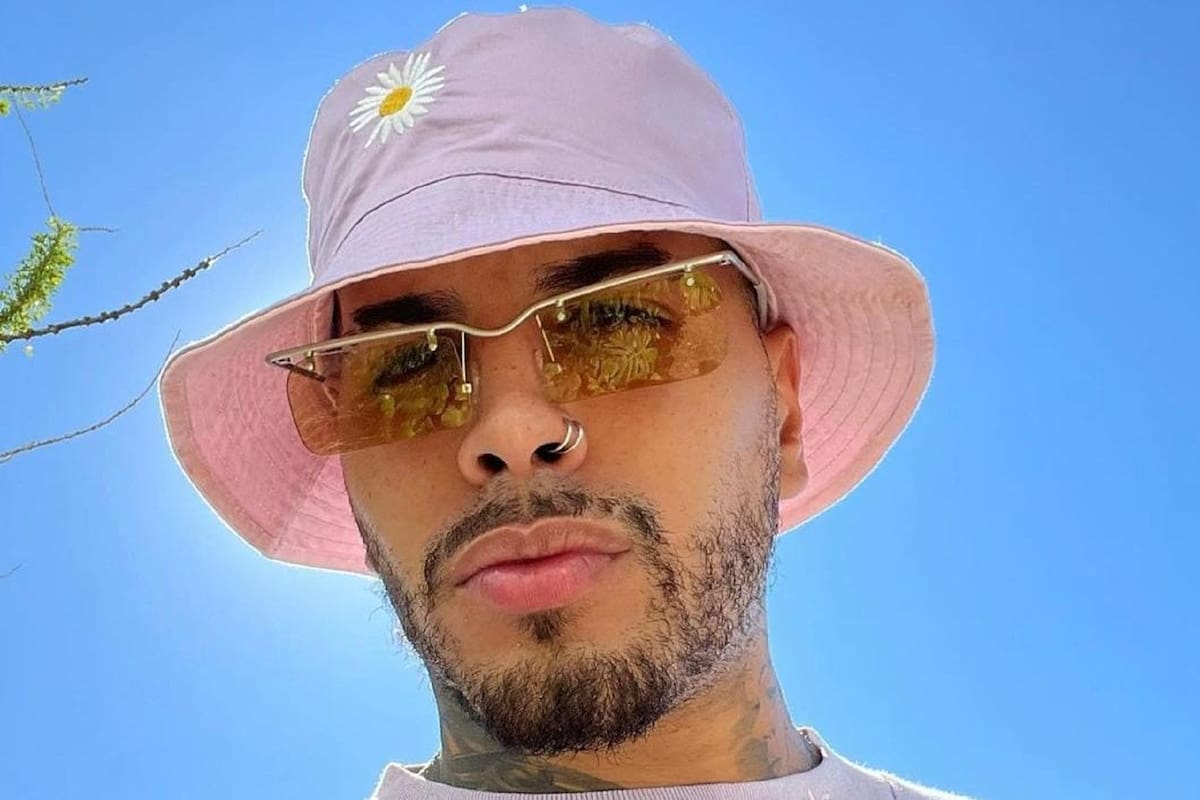 Rauw Alejandro critica a Jhay Cortez en su nueva canción: "Hunter"