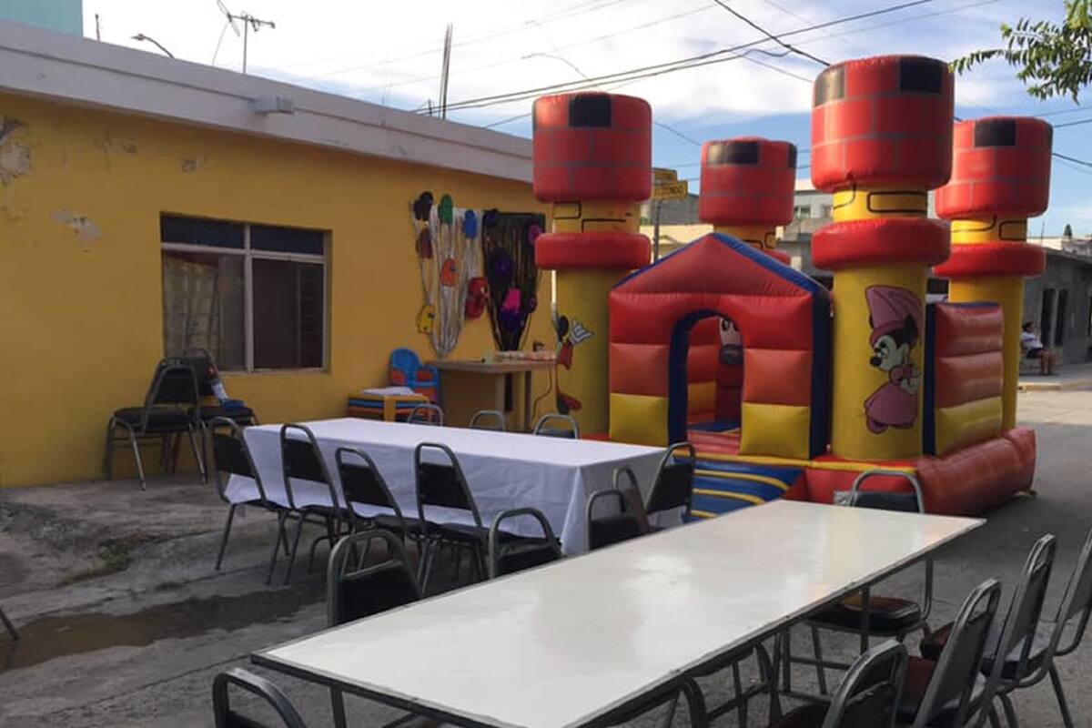 "No quiero que piensen que no tienen amigos": Madre les hace fiesta a sus hijos y los dejan plantados