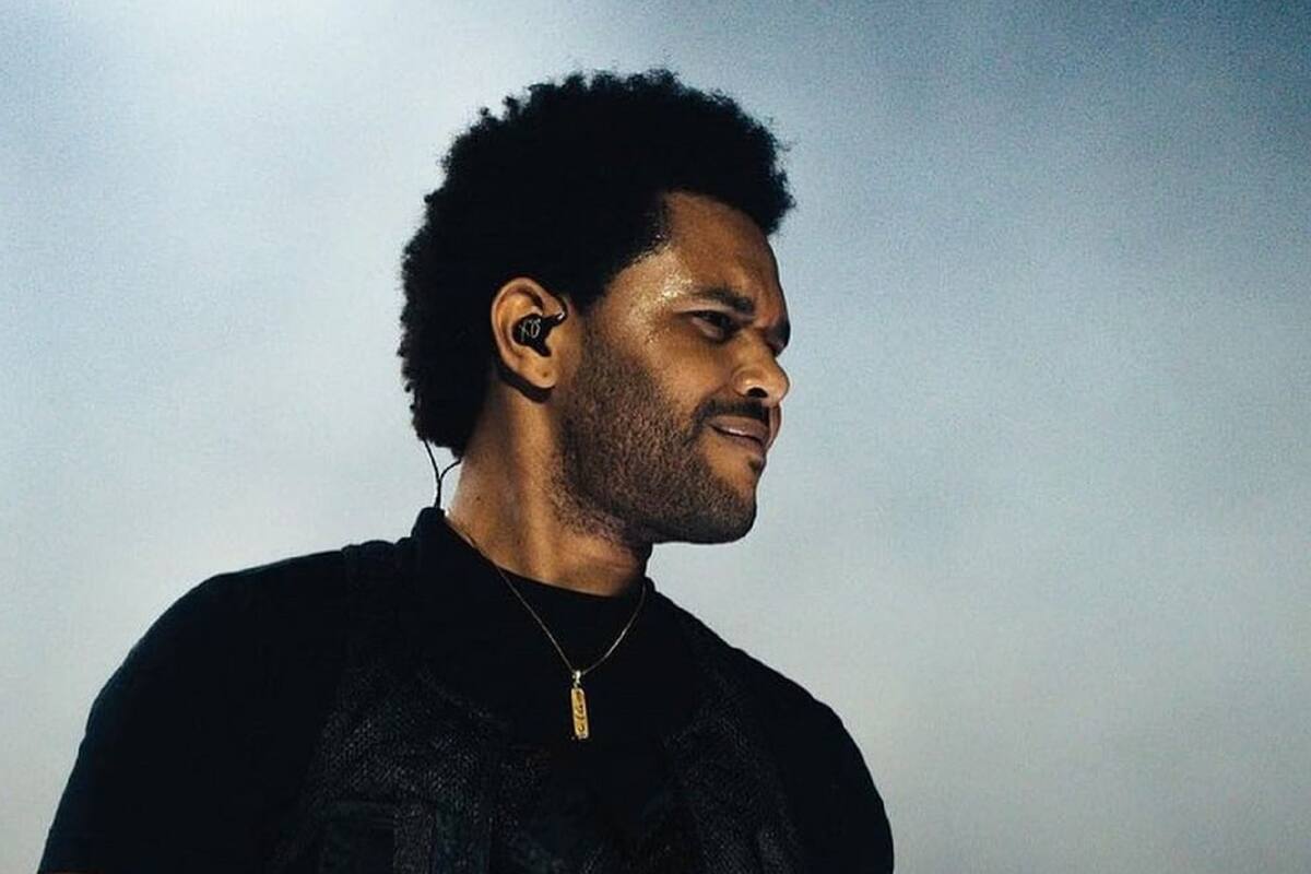 The Weeknd pierde la voz en la tercera canción de su concierto y lo cancela