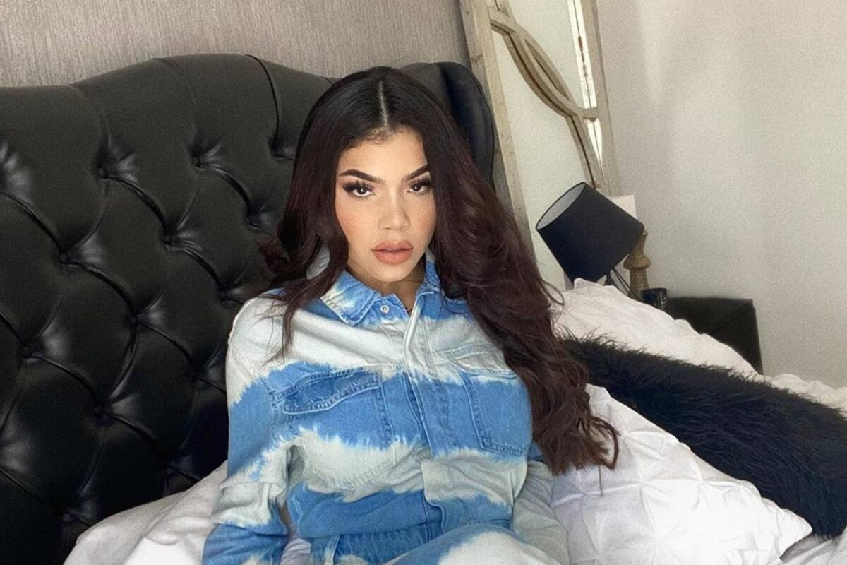 Con lágrimas en los ojos, Kenia Os anuncia que se va de redes sociales