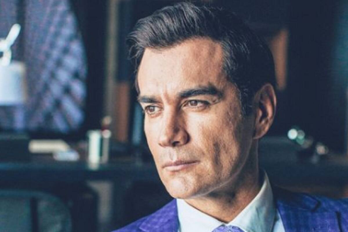 David Zepeda causó alboroto al interior de una escuela por su inesperada visita