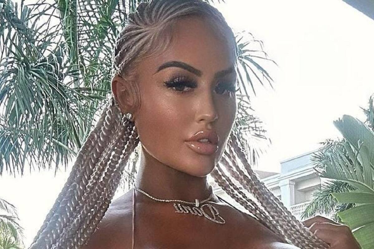 Danii Banks emociona a sus seguidores de Instagram modelando su bikini