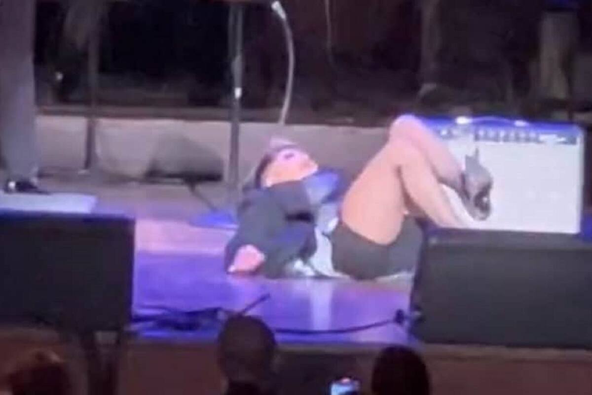 Alejandra Guzmán es hospitalizada de emergencia tras caerse en pleno concierto