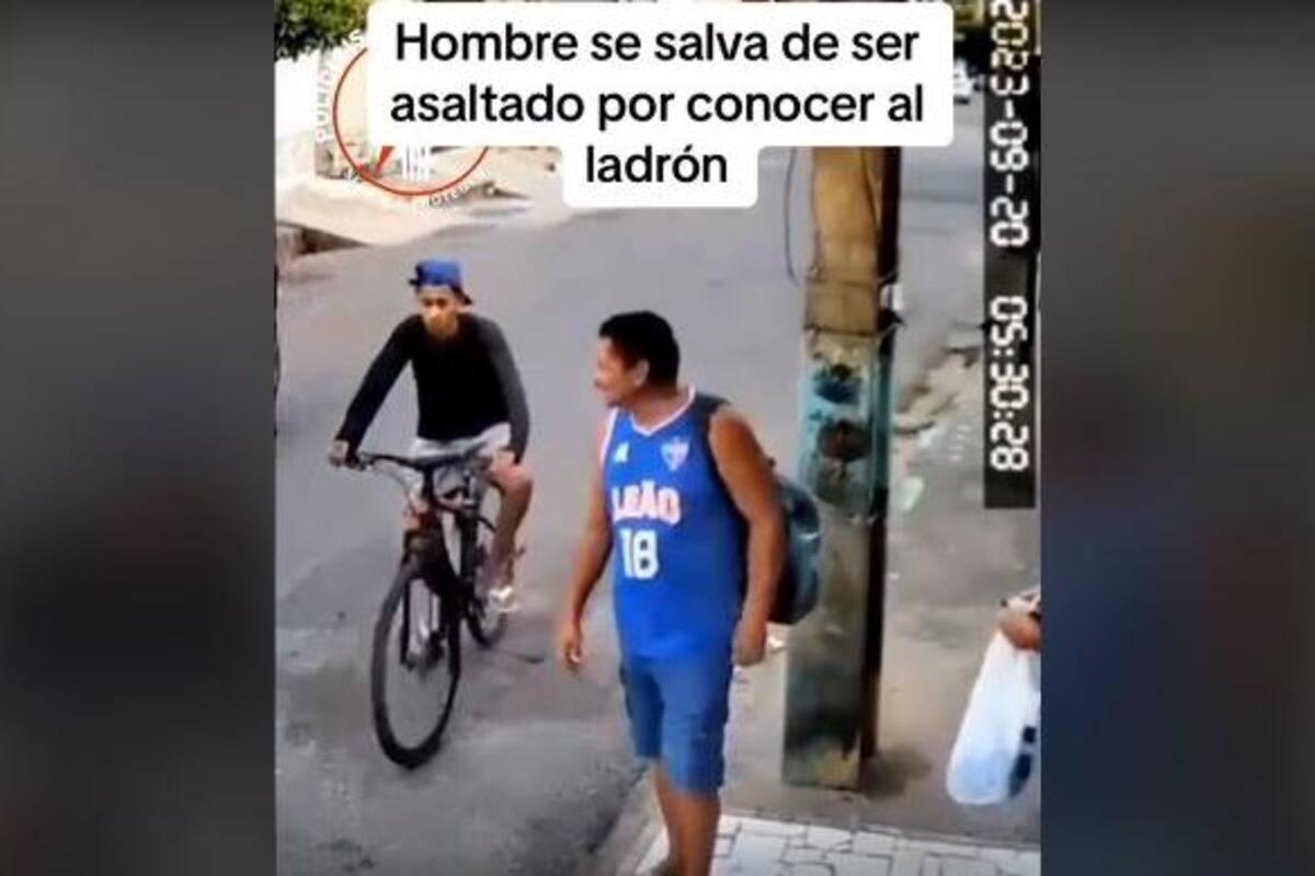 VIDEO: Un hombre se salva de un asalto al reconocer al ladrón y a su cómplice en una esquina