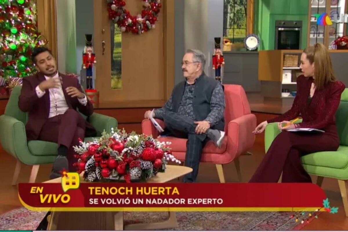 ¿Soberbio? Pedro Sola corrige a Tenoch Huerta por no pronunciar bien el inglés