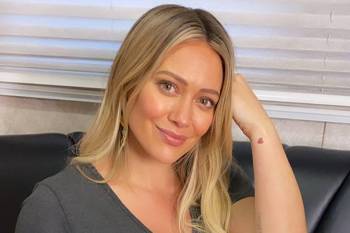 Hilary Duff afirma haber estado "expuesta" a Covid-19 y se aísla en cuarentena