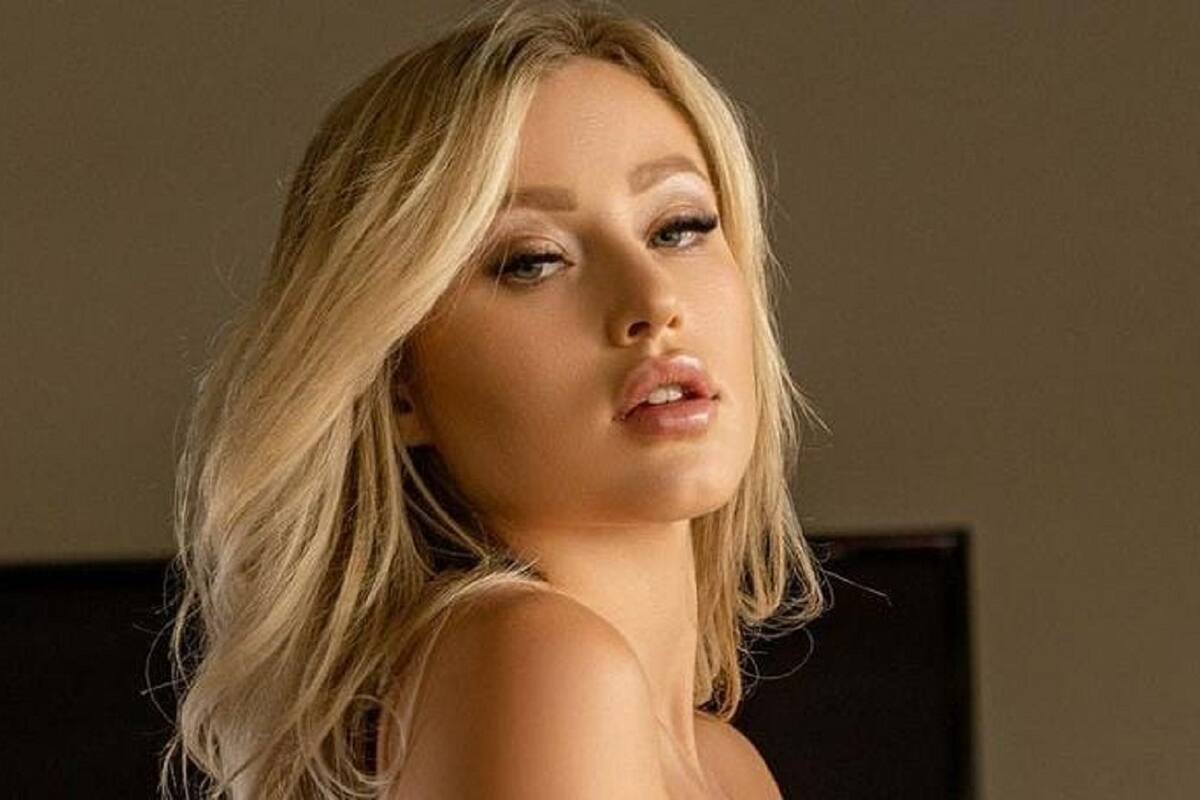 Patrycia Kayy luce su increíble figura modelando su ropa interior de encaje