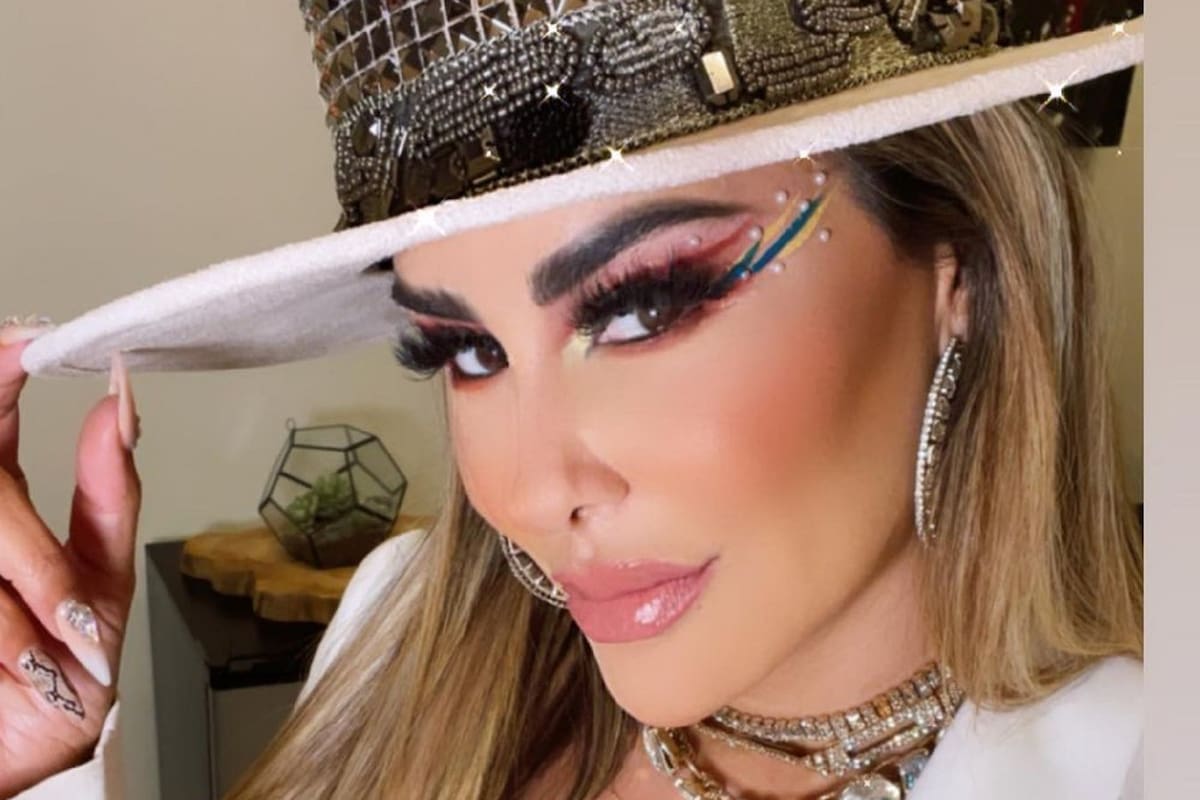 Ninel Conde luce sus impactantes curvas bronceadas con coqueto bikini de hilo