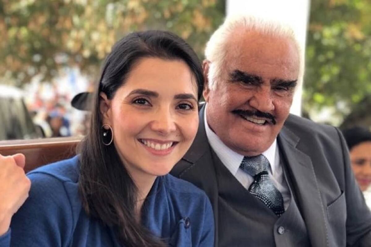 Alejandra Fernández, hija de Vicente Fernández, se despide de su padre