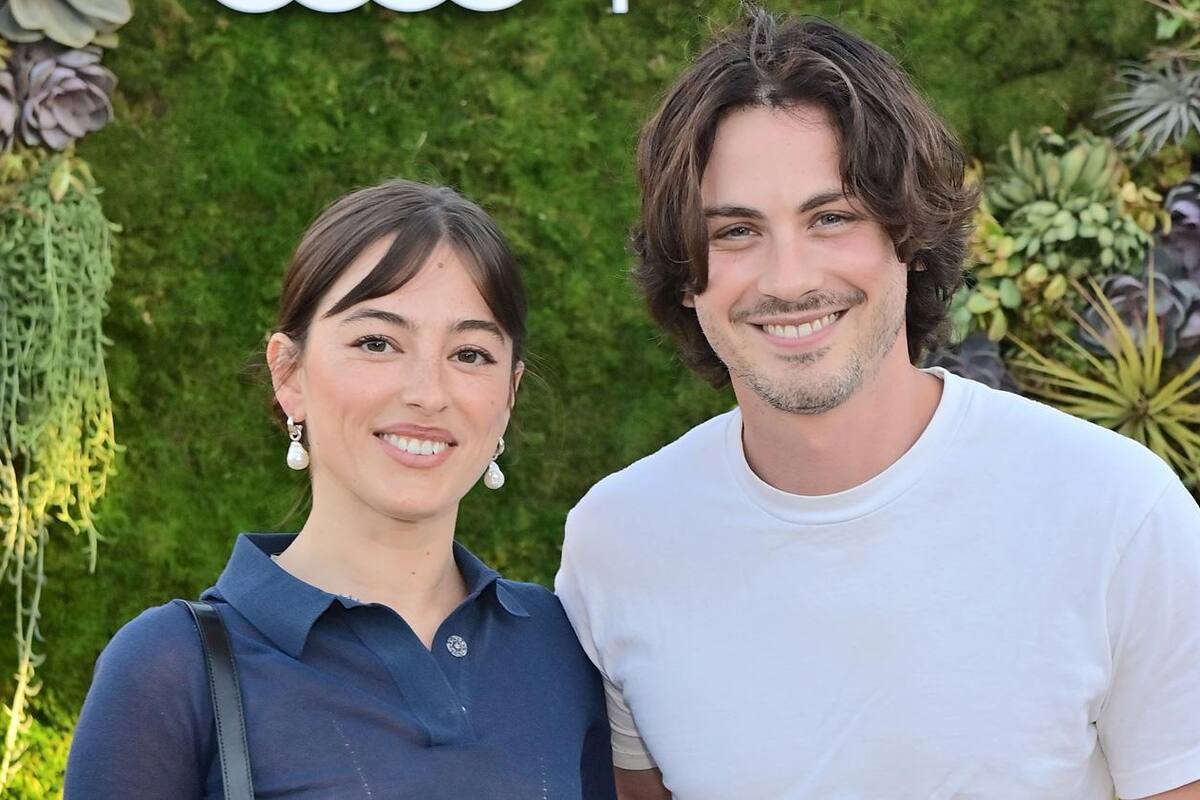 Logan Lerman y Ana Corrigan se comprometen en una romántica propuesta