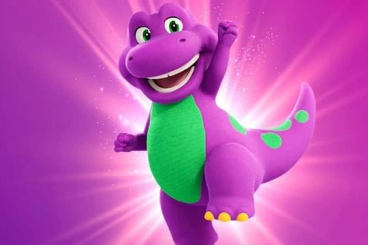 "Barney" el dinosaurio, regresa con nueva imágen y hasta posible película