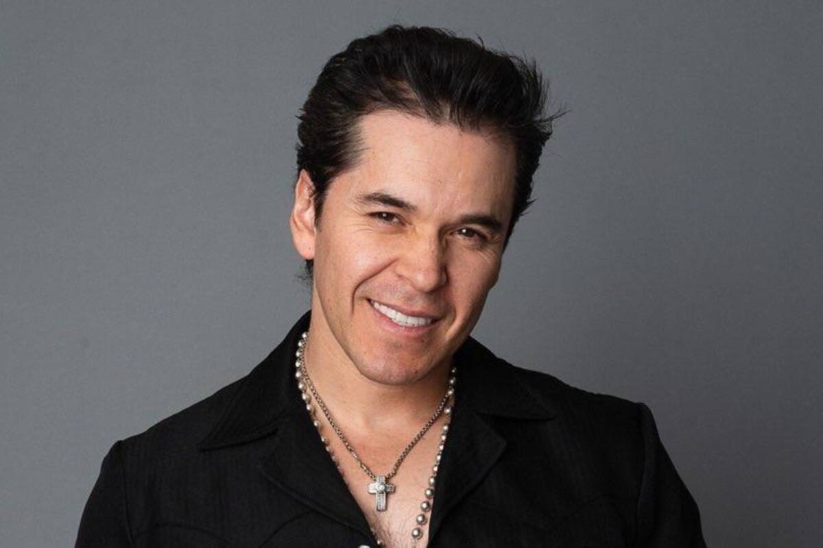 Exacadémico Raúl Sandoval es arrestado en un aeropuerto tras hacer una broma sobre tener una bomba