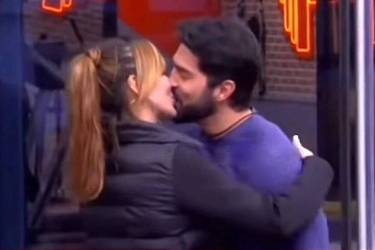 Arturo Carmona y Aylín Mujica se besan dentro de "La Casa de los Famosos 3"