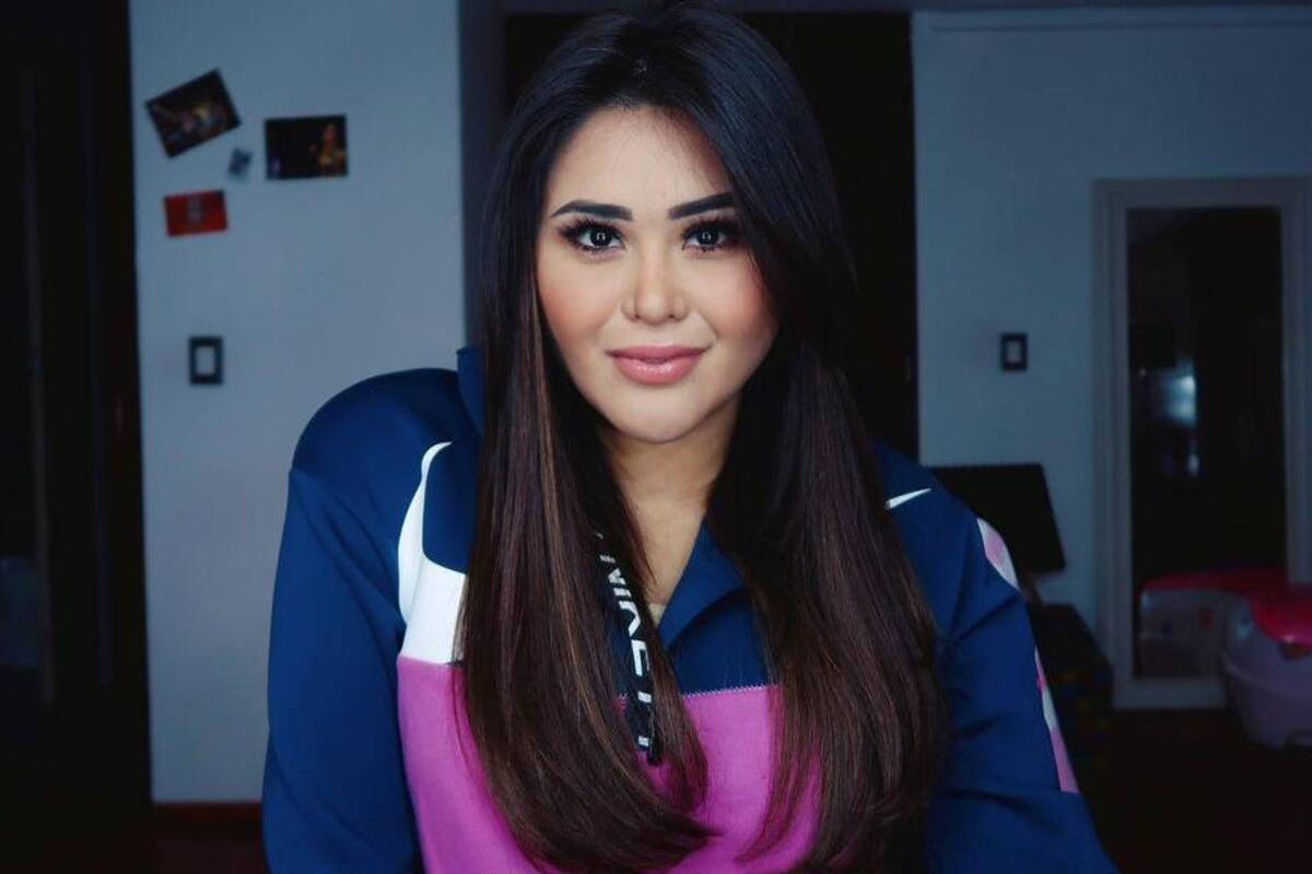 Gomita visita el hospital de emergencia