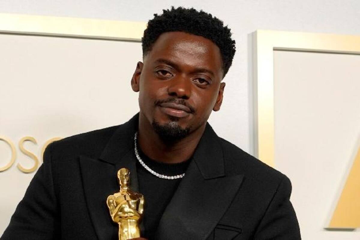Daniel Kaluuya gana su primer premio 'Oscar' al 'Mejor actor de reparto'