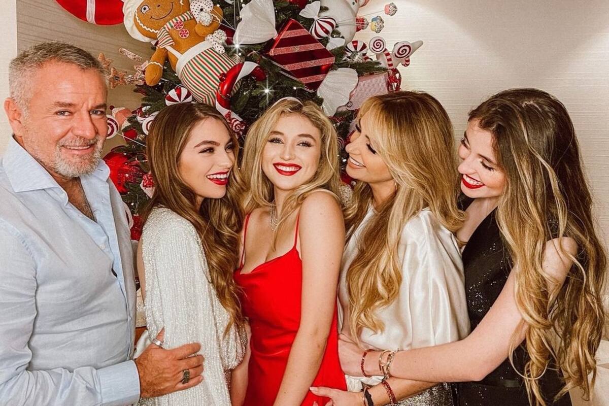 ¡Familia completa! Angélica Rivera y "El Güero" Castro celebran Navidad juntos