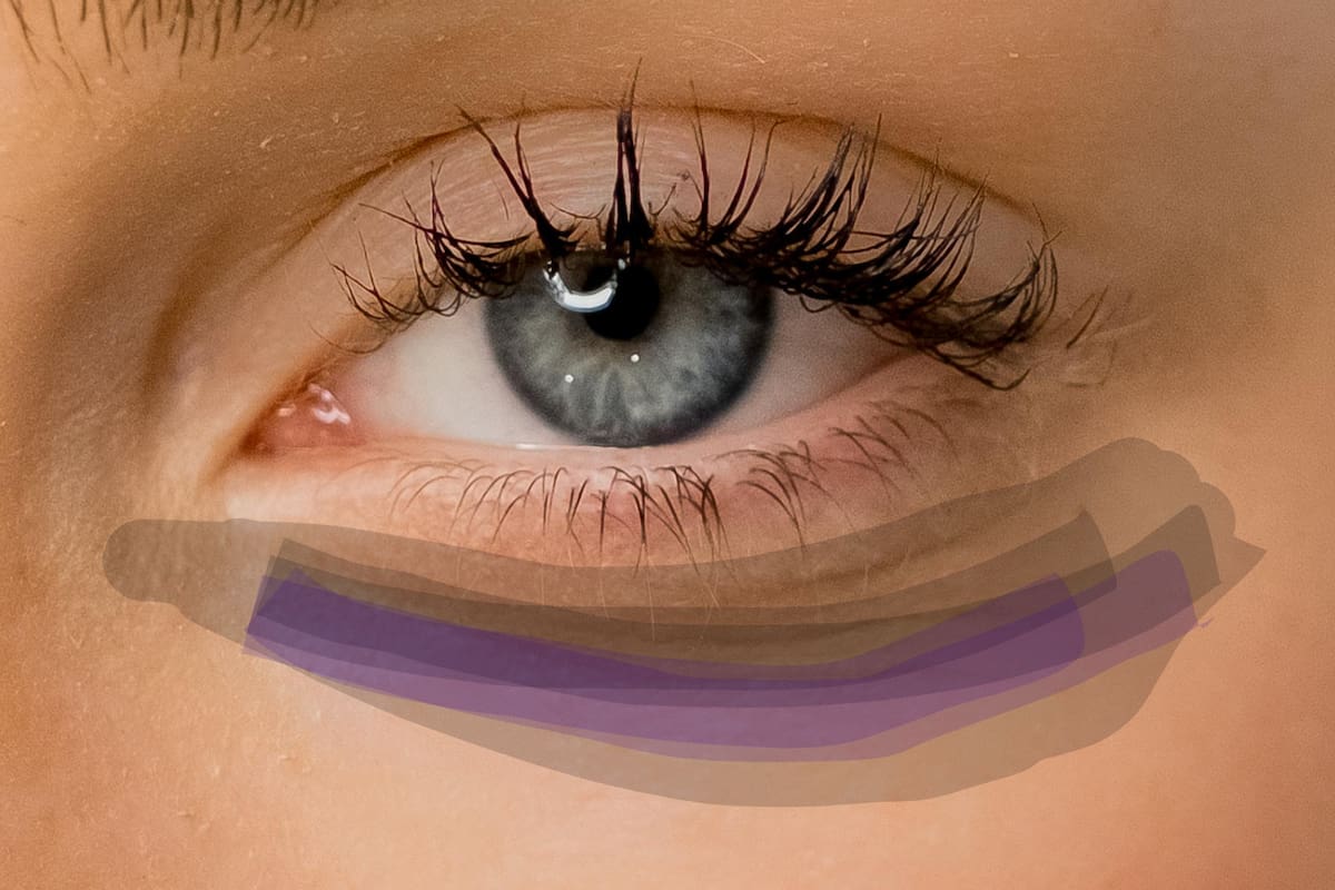 El truco del té verde para disminuir bolsas y ojeras en pocos minutos