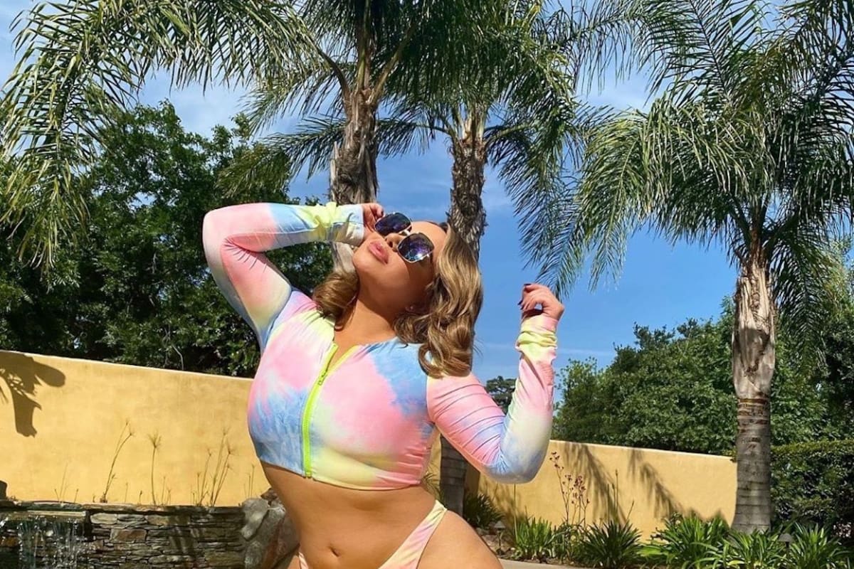 Chiquis Rivera posa frente al mar en bikini rojo se ve ¡espectacular!