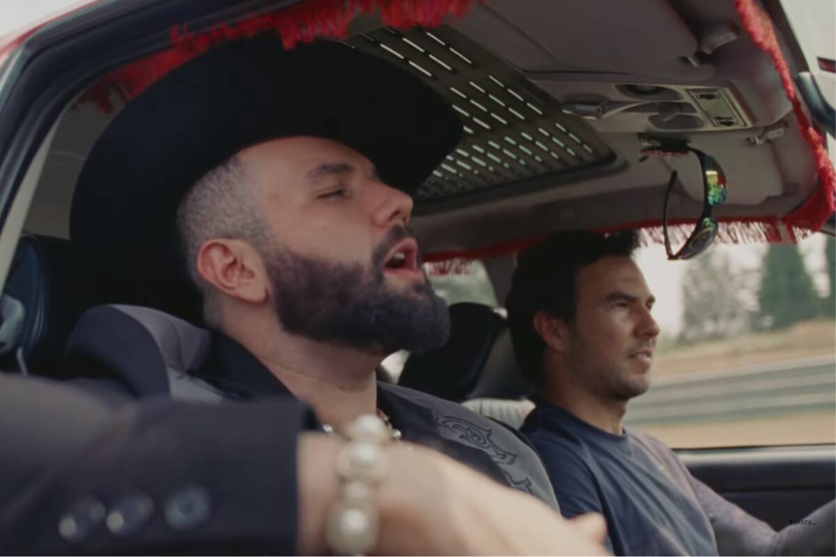 Carín León convierte al Checo Pérez en taxista para su nuevo video musical
