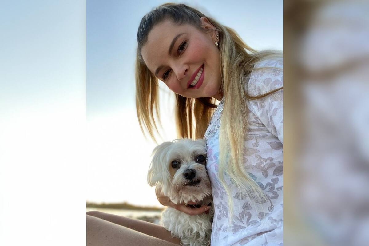 Marjorie de Sousa despide a un ser querido