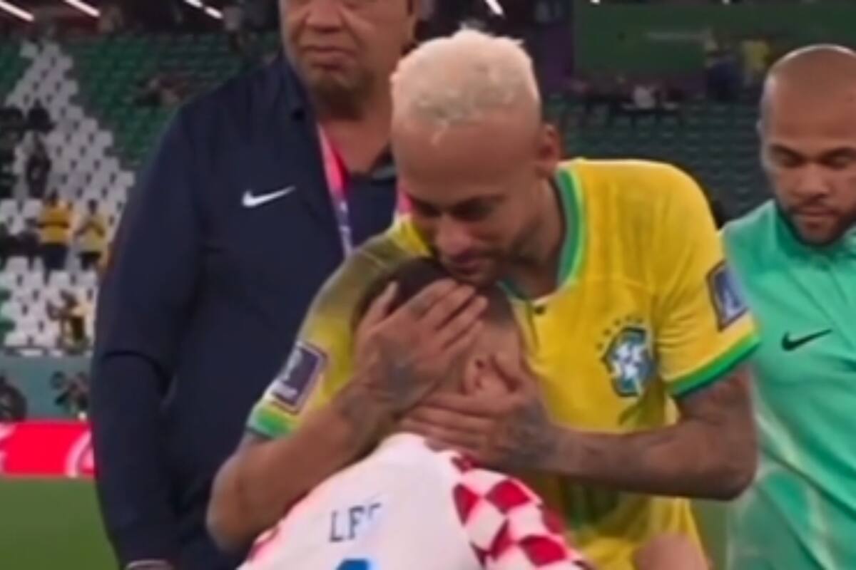 VIRAL: Hijo de uno de los jugadores de Croacia va y consuela a Neymar tras la eliminación de Brasil en el Mundial