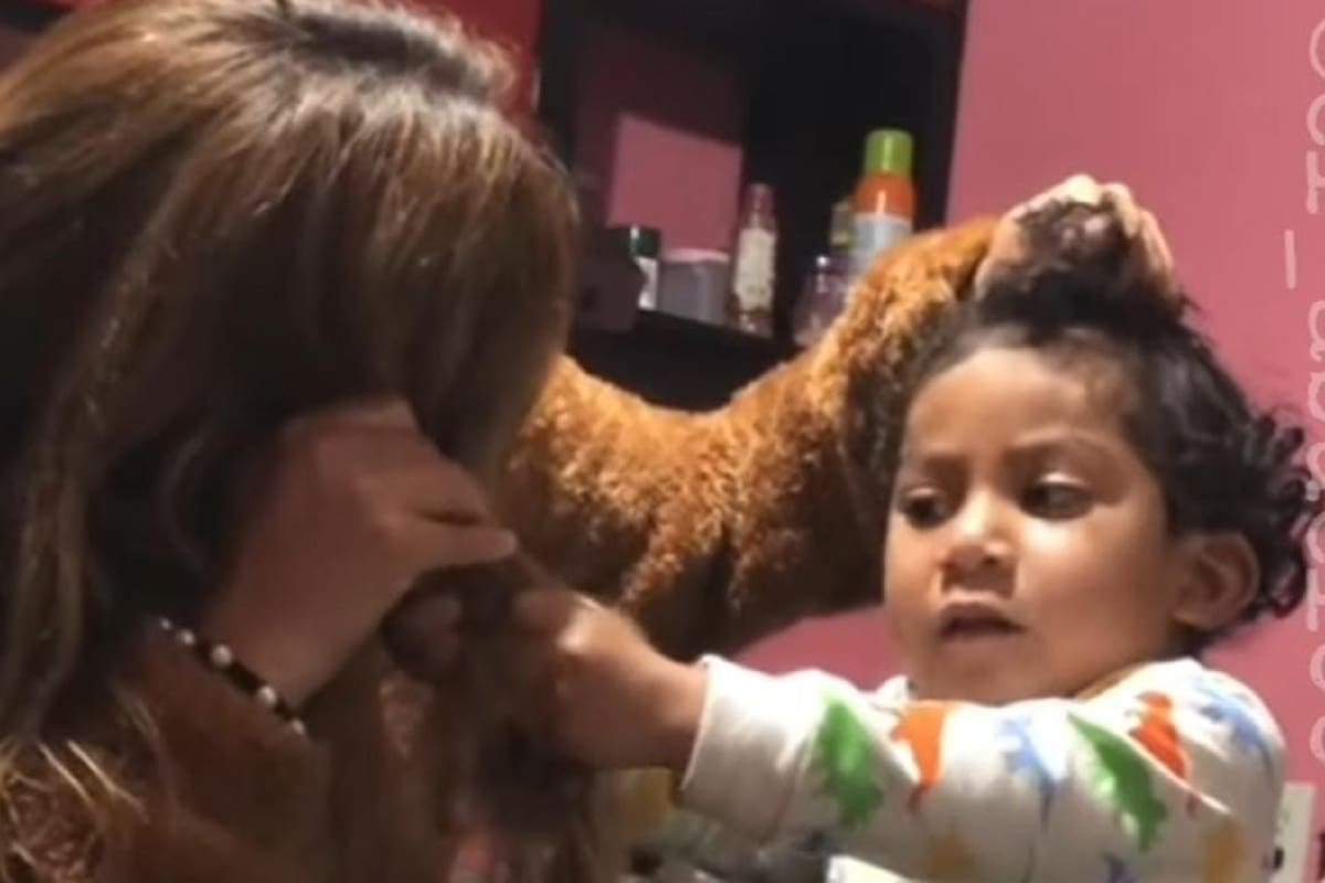 Una tía y su sobrino se vuelven virales por su graciosa pelea