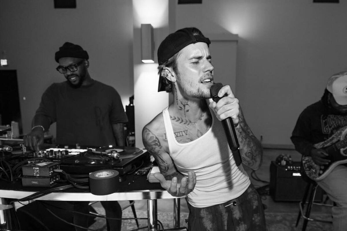 ¡Justin Bieber regresa al estudio de grabación! El famoso prepara sopresas para sus fans