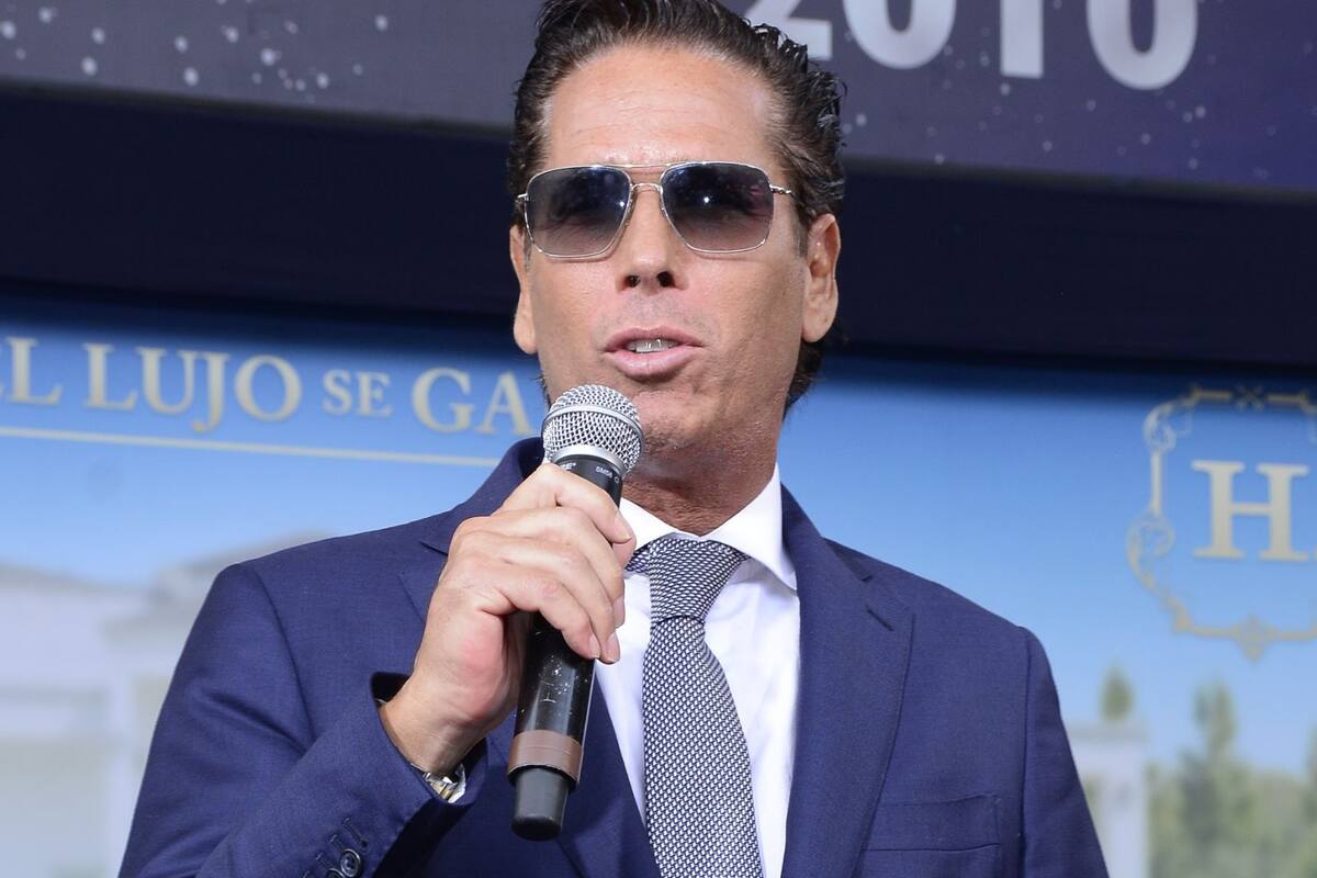 Roberto Palazuelos comparte cómo fueron lo últimos momentos de su padre