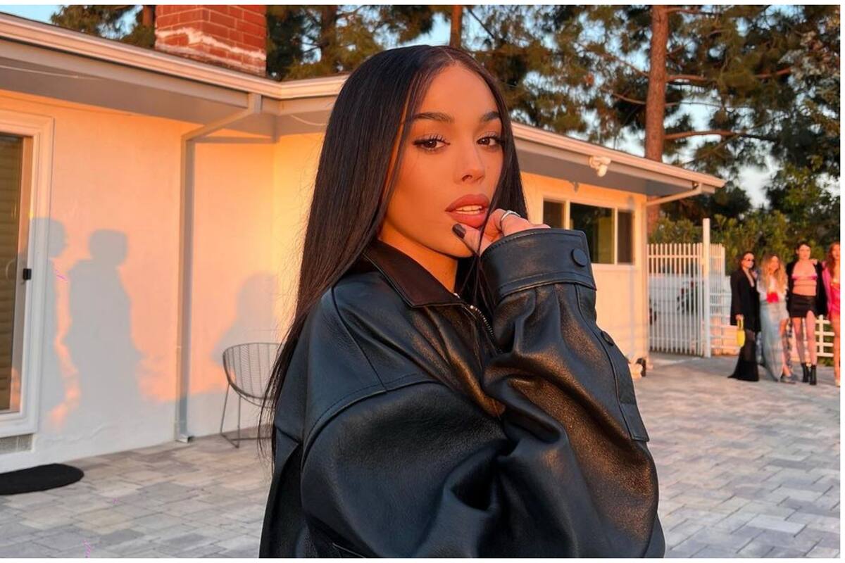 Danna Paola revela los dos perfumes que son los escenciales para ella